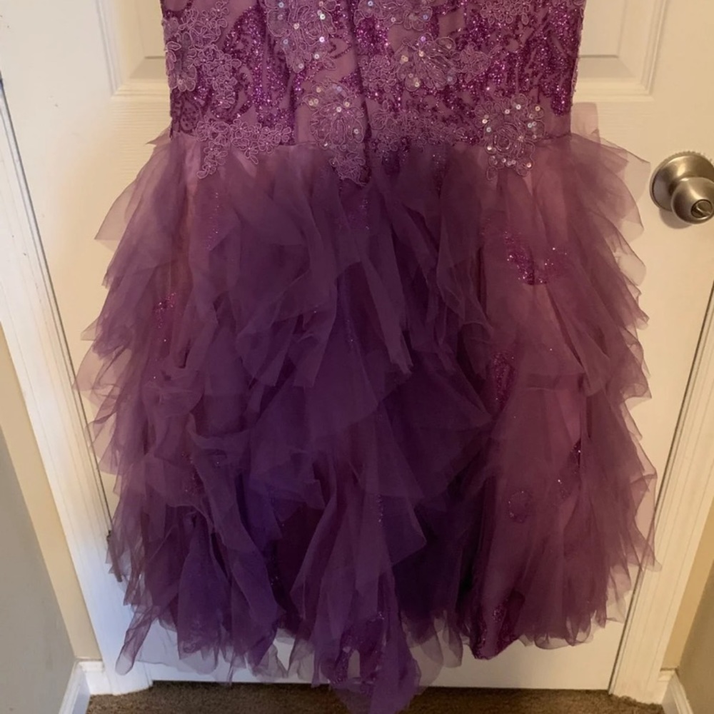 Prom Dress - Picture 3 of 7
